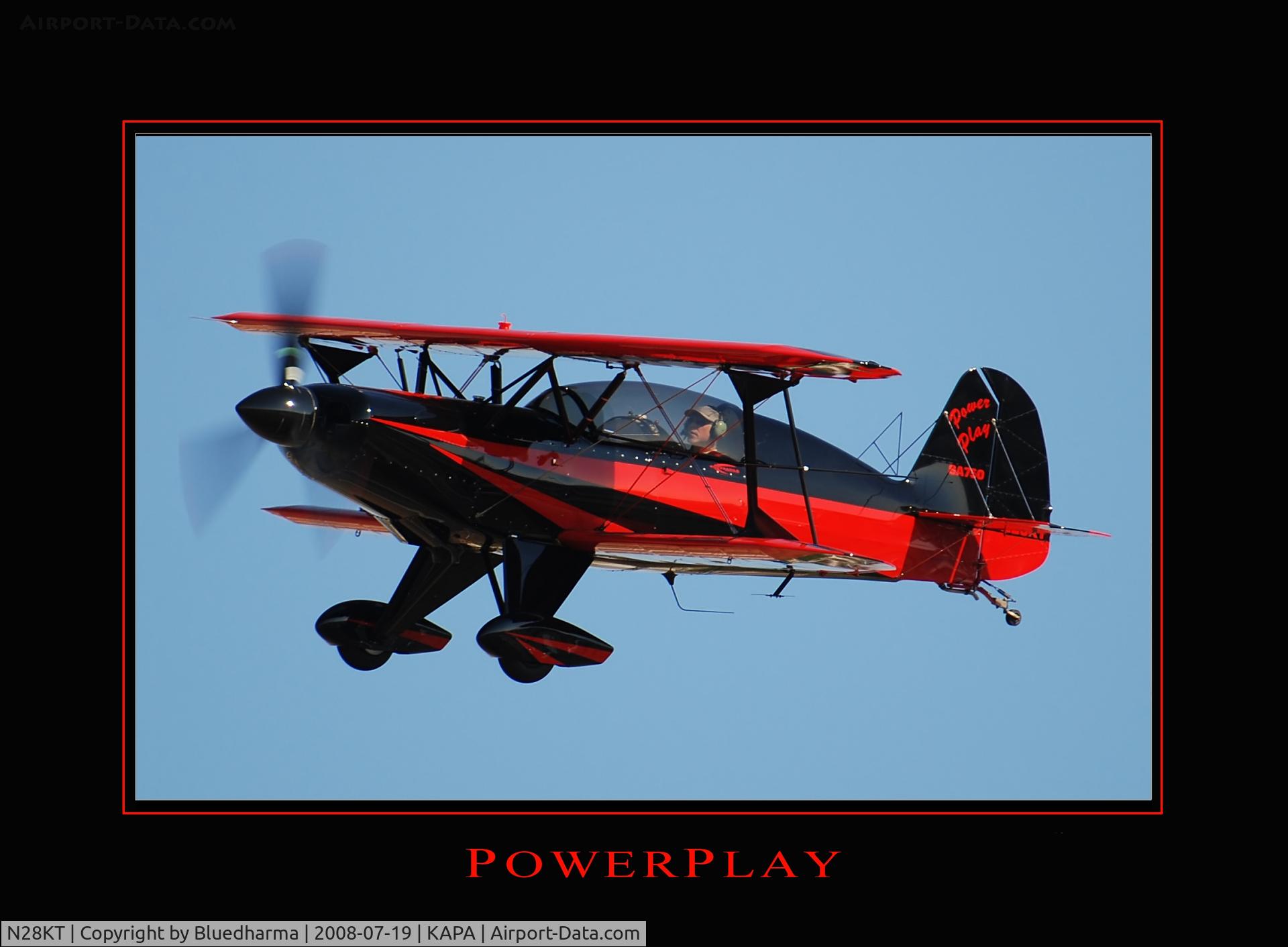 N28KT, 2005 Stolp SA-750 Acroduster Too C/N 0028, Power Play makes her final approach to 17L.