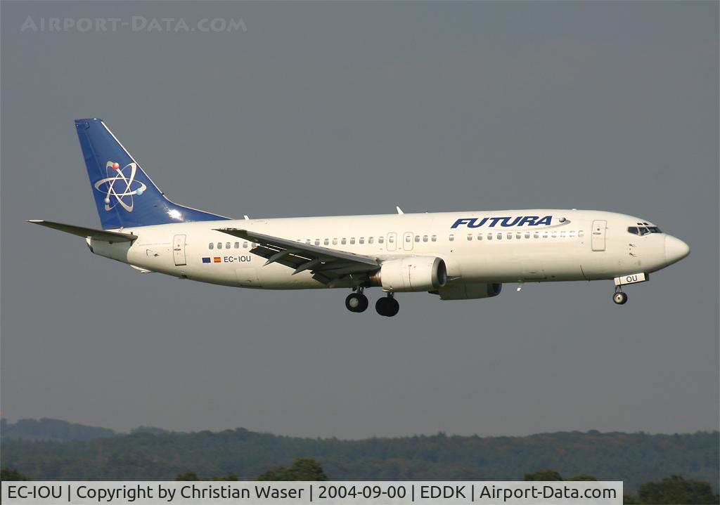 EC-IOU, Boeing 737-4YO C/N 24689, Futura