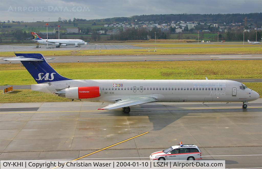 OY-KHI, 1988 McDonnell Douglas MD-87 (DC-9-87) C/N 49614, SAS