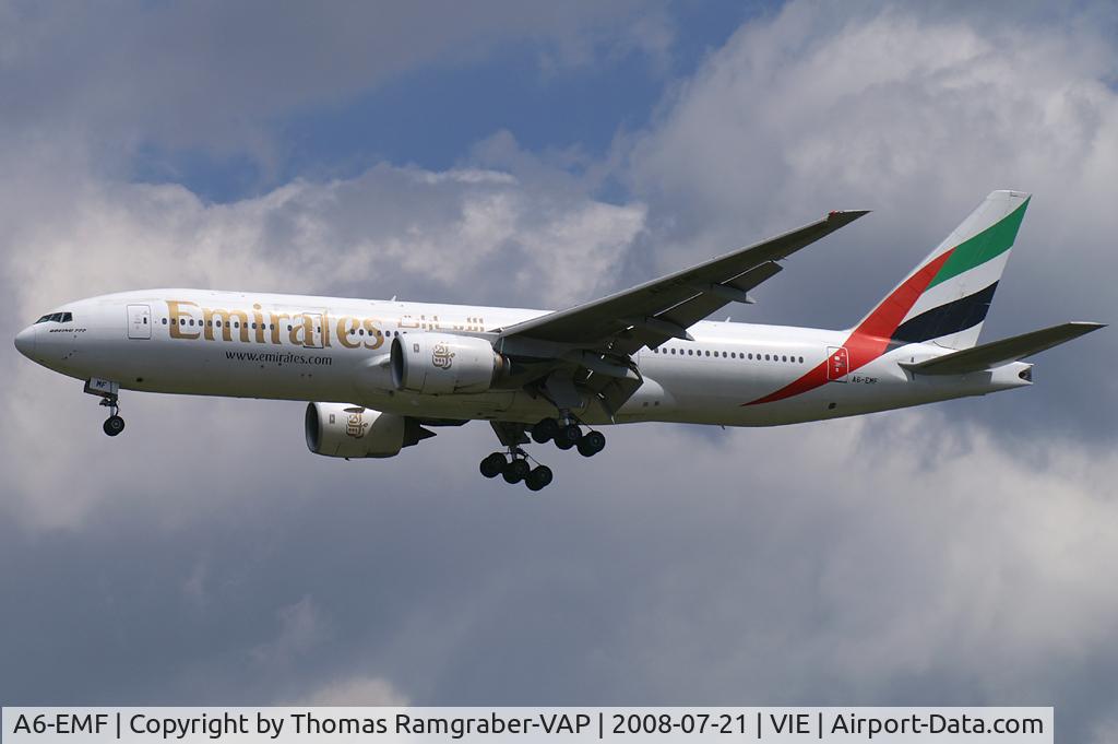 A6-EMF, 1996 Boeing 777-21H C/N 27249, Emirates Boeing 777-200
