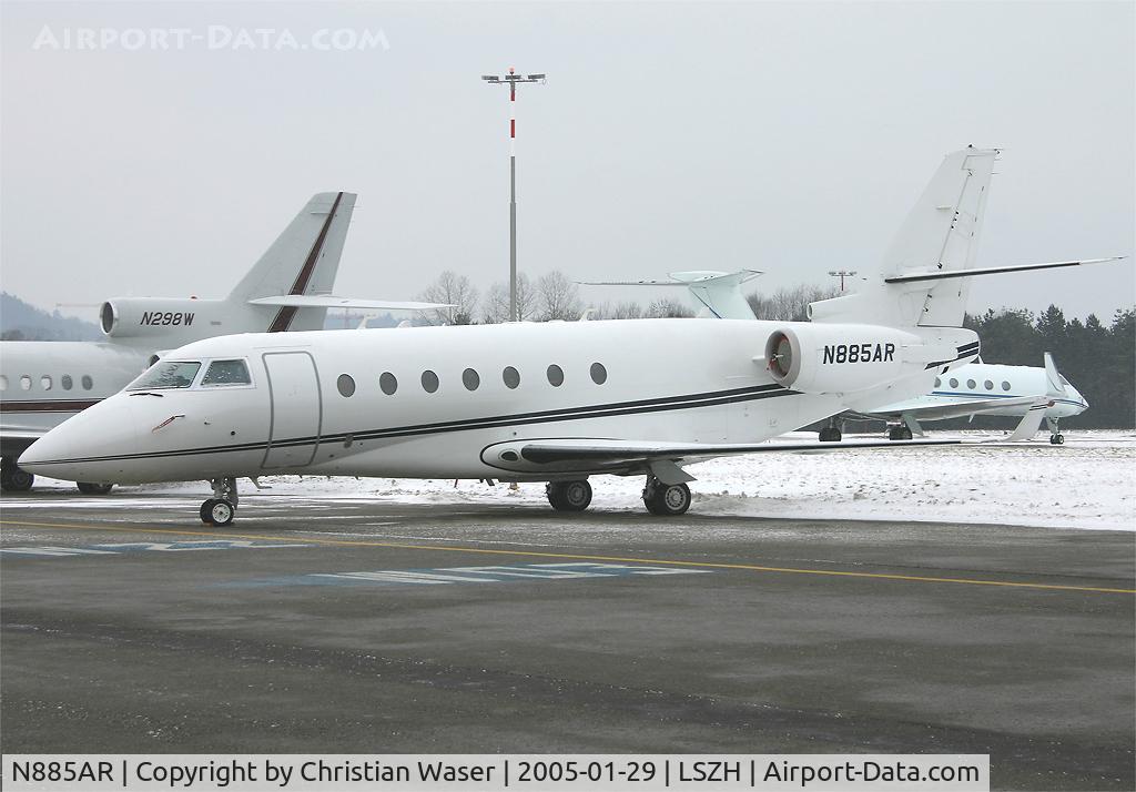 N885AR, 2004 Gulfstream Aerospace GIV-X (G450) C/N 4009, untitled
