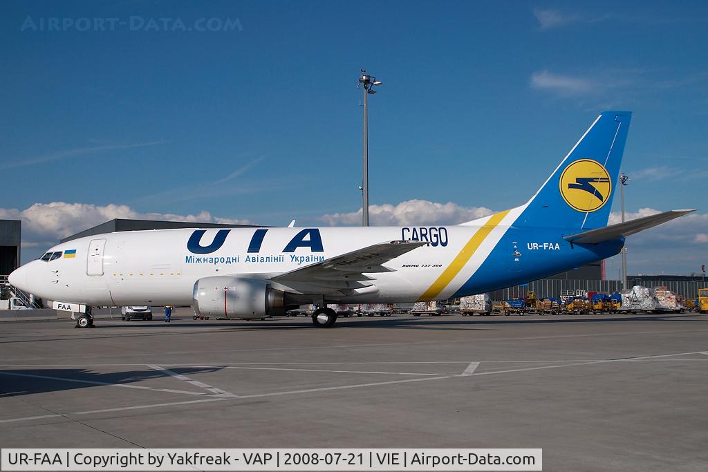 UR-FAA, 1989 Boeing 737-3Y0(F) C/N 24462, Ukraine International Boeing 737-300 Cargo