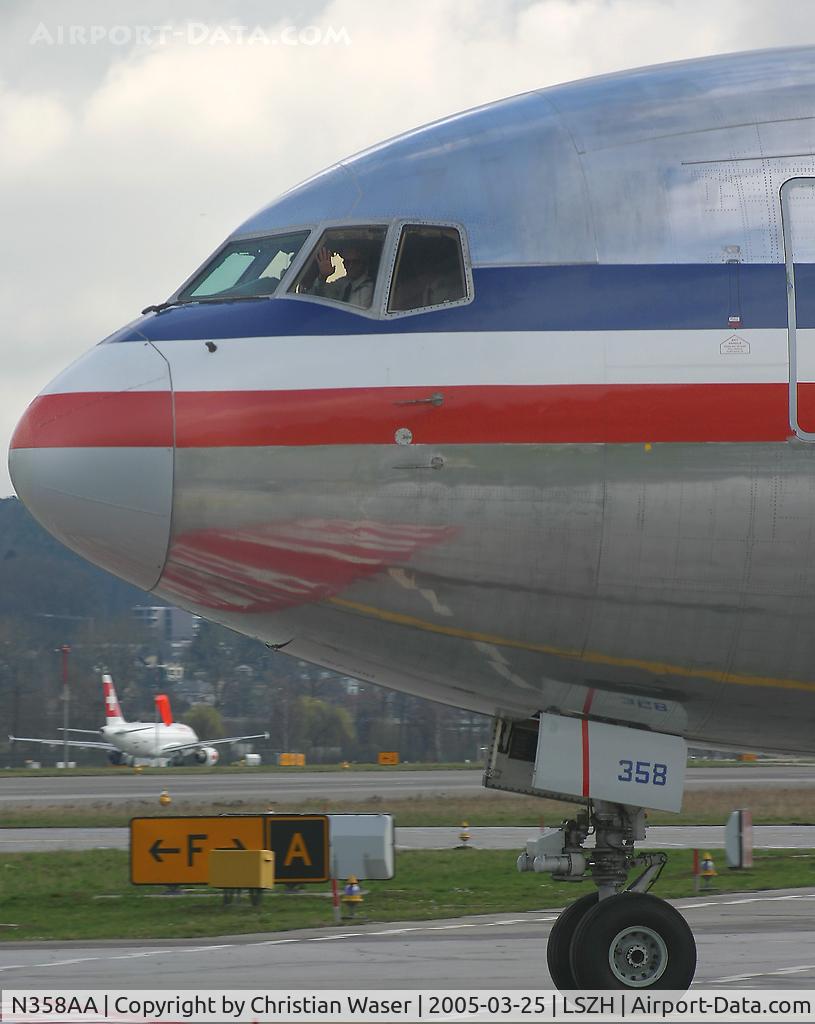 N358AA, 1988 Boeing 767-323 C/N 24039, American