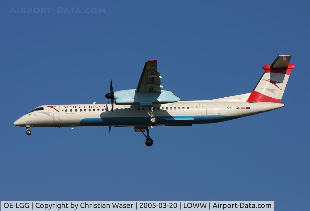 OE-LGG, 2002 De Havilland Canada DHC-8-402Q Dash 8 C/N 4074, Austrian Arrows