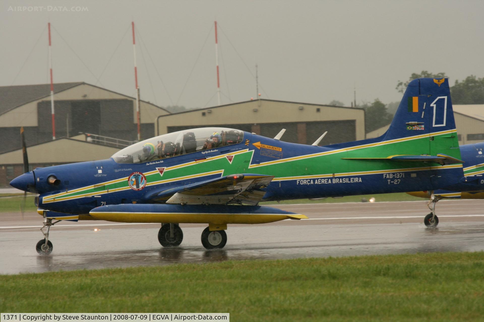 1371, Embraer T-27 Tucano (EMB-312) C/N 312086, Taken at the Royal International Air Tattoo 2008 during arrivals and departures (show days cancelled due to bad weather)