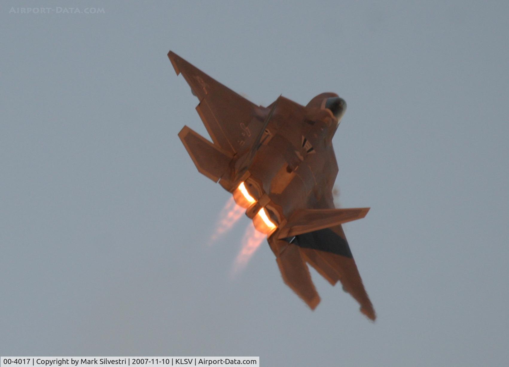 00-4017, Lockheed Martin F/A-22A Raptor C/N 4017, Nellis 2007