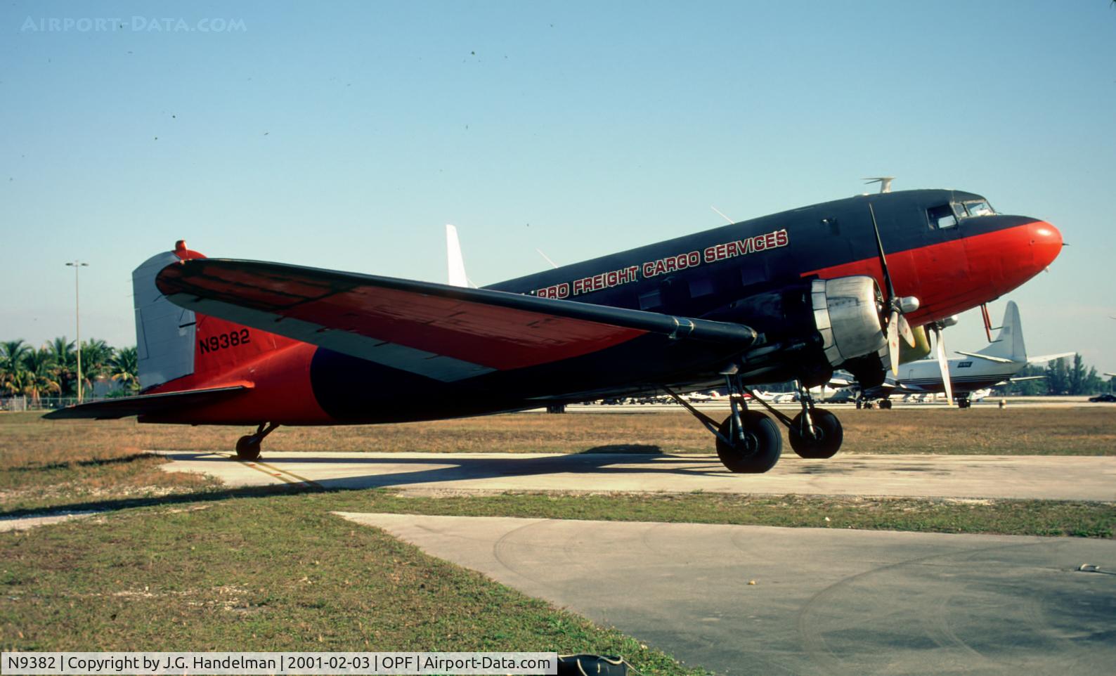 N9382, Douglas DC3C C/N 12331, ex-Navy R4D-5 at Opa Locha Florida