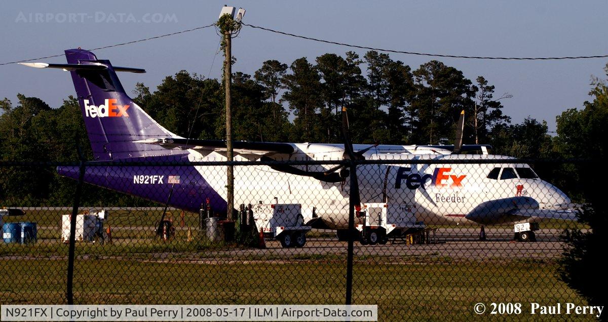 N921FX, 1992 ATR 42-300 C/N 319, One of the mid-sized FedEx birds
