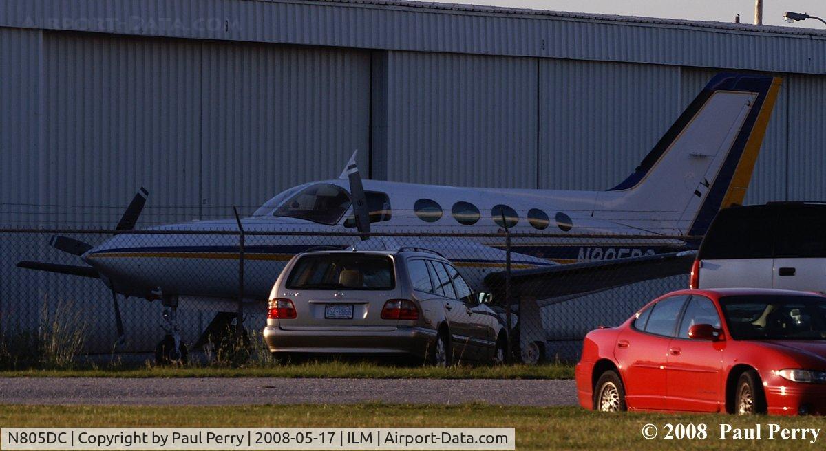 N805DC, 1976 Cessna 421C Golden Eagle C/N 421C0065, Lurking in the shadows until her next flight