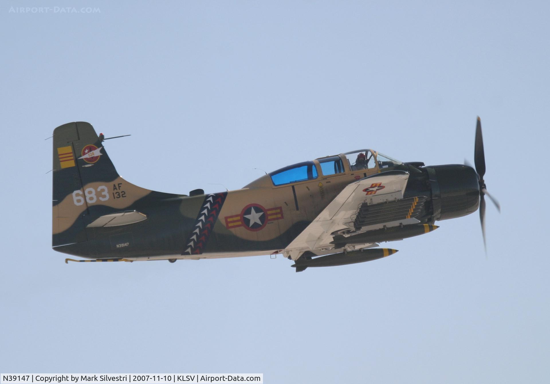 N39147, Douglas AD-5 (A-1E) Skyraider C/N 9540, Nellis 2007