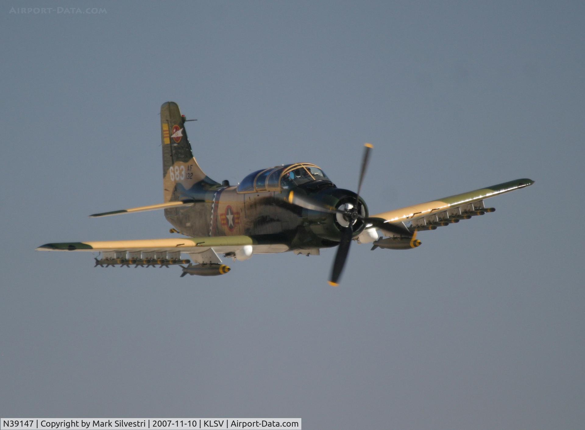 N39147, Douglas AD-5 (A-1E) Skyraider C/N 9540, Nellis 2007