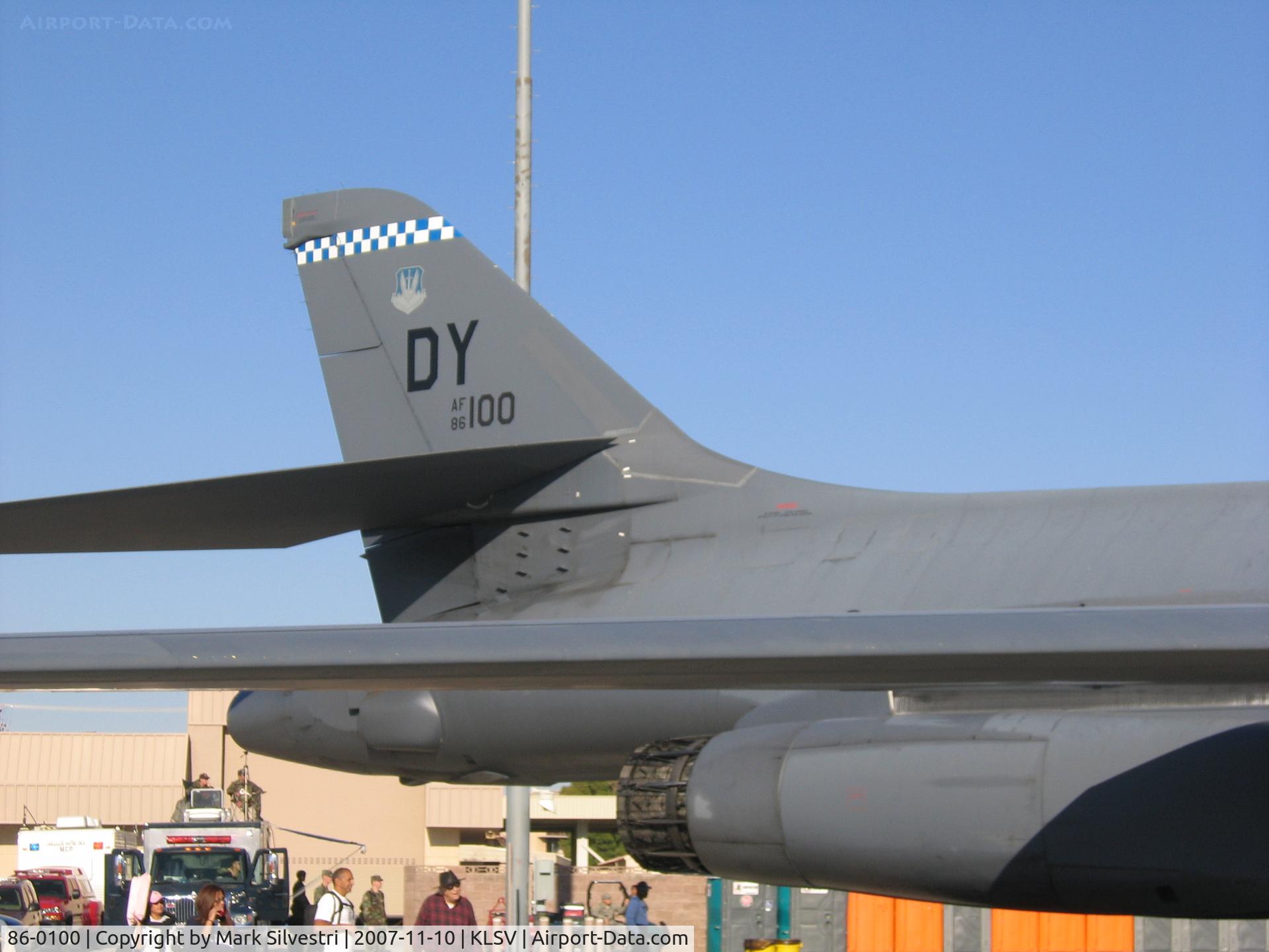 86-0100, 1986 Rockwell B-1B Lancer C/N 60, Nellis 2007