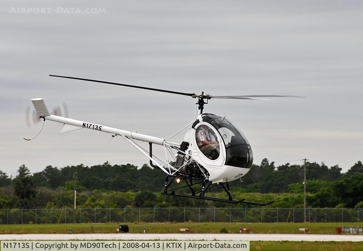 N1713S, 2005 Schweizer 269C-1 C/N 0214, Picture taken under training at Titusville.