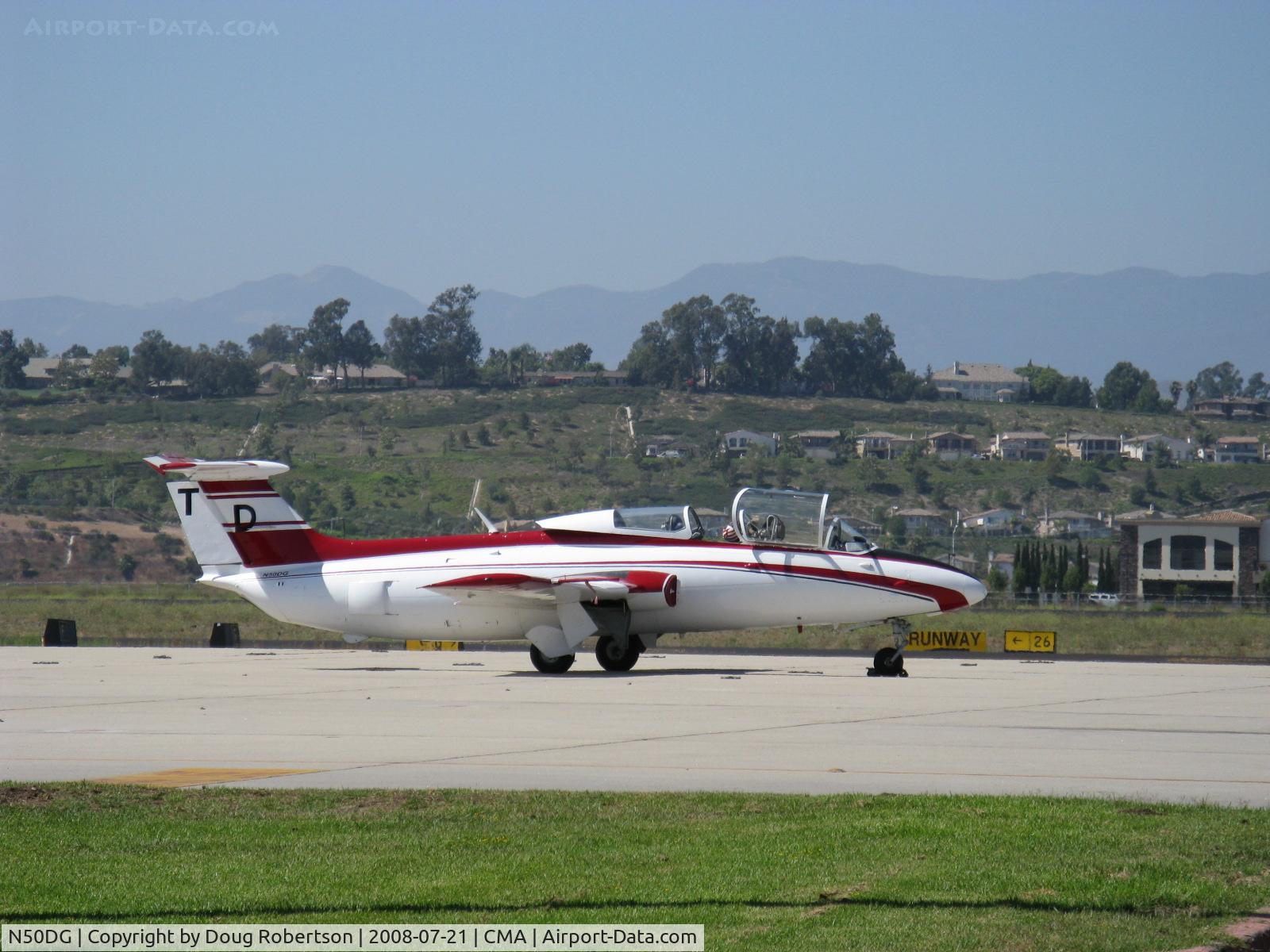N50DG, 1968 Aero L-29 Delfin C/N 2817, 1968 Aero Vodochody L-29R DELFIN (Dolphin), M 701c 500 Turbojet engine, 1,960 lb thrust, Thunder Dolphins Team airshow act aircraft
