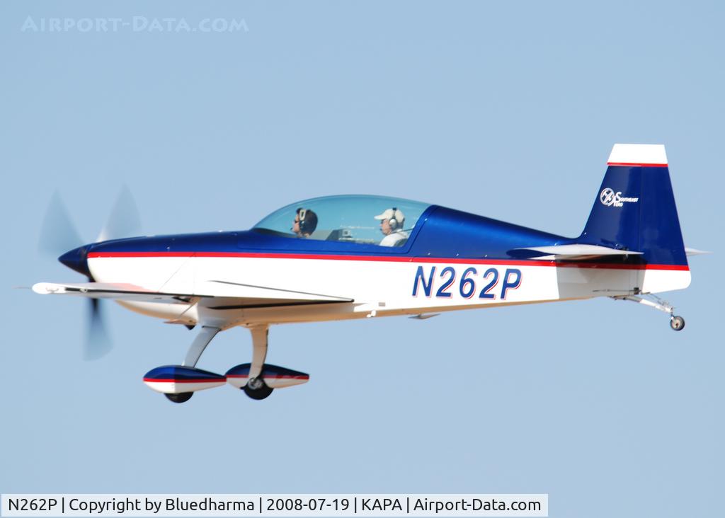 N262P, 2007 Extra EA-300/L C/N 1262, On approach to 17L.