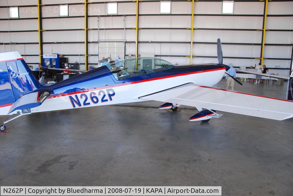 N262P, 2007 Extra EA-300/L C/N 1262, Parked on display.