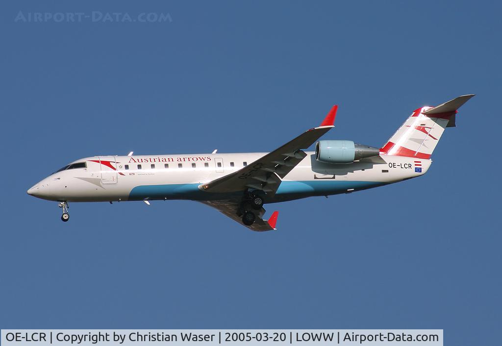 OE-LCR, 2003 Canadair CRJ-200LR (CL-600-2B19) C/N 7910, Austrian Arrows