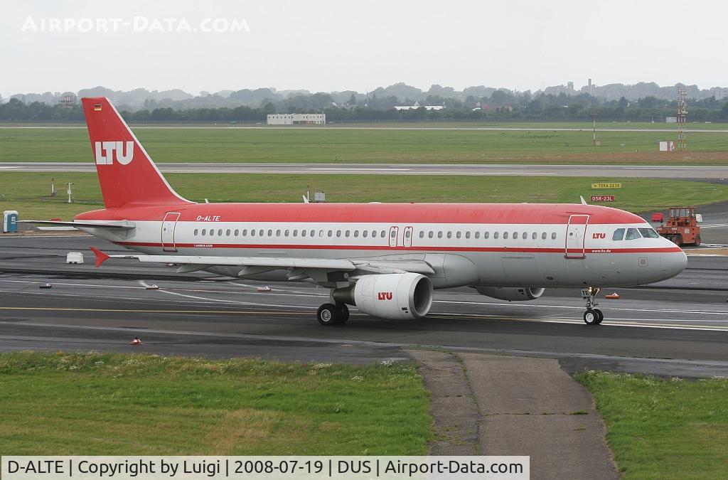 D-ALTE, 2001 Airbus A320-214 C/N 1504, LTU A320