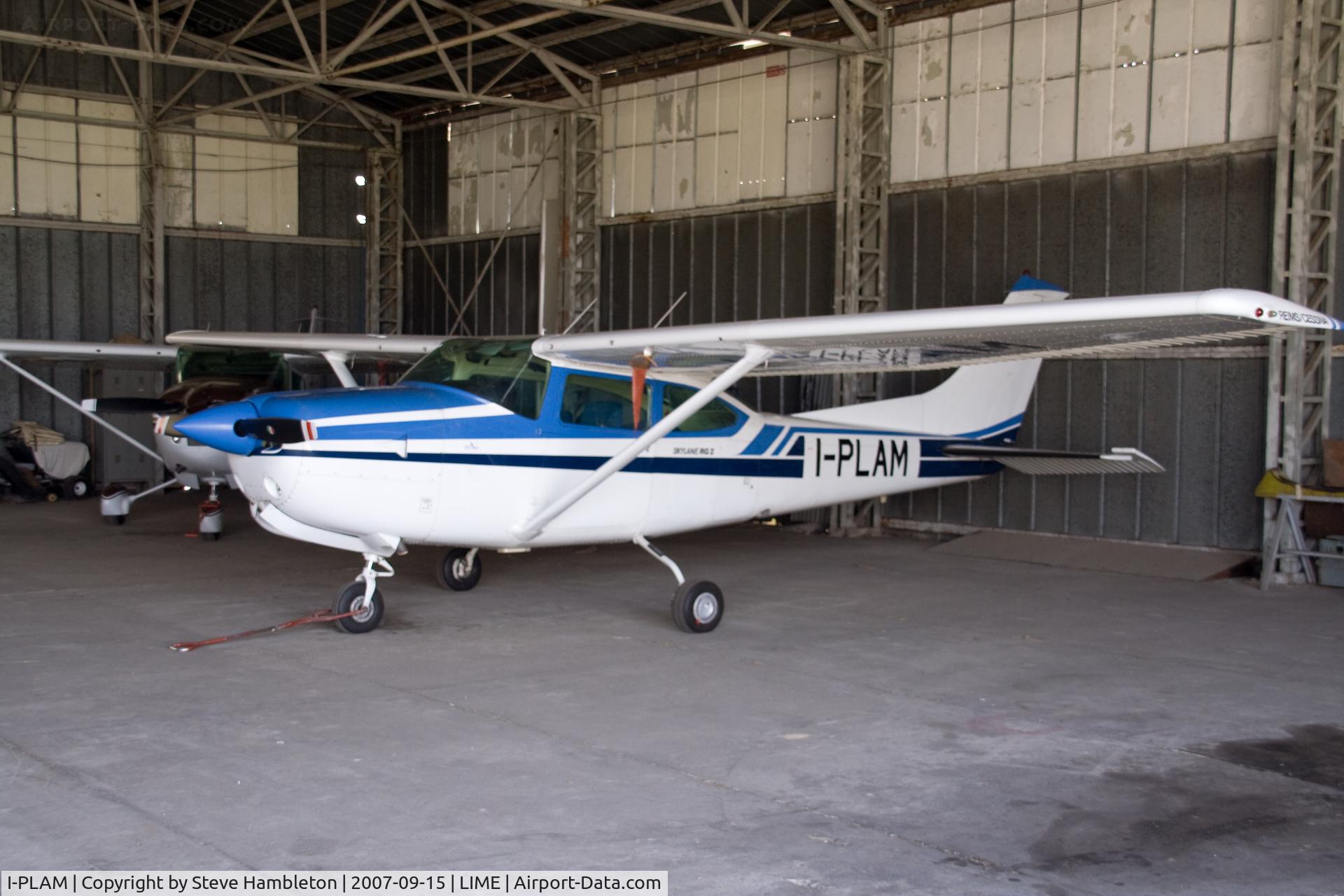 I-PLAM, 1979 Reims FR182RG C/N 0037, At Bergamo Flying Club