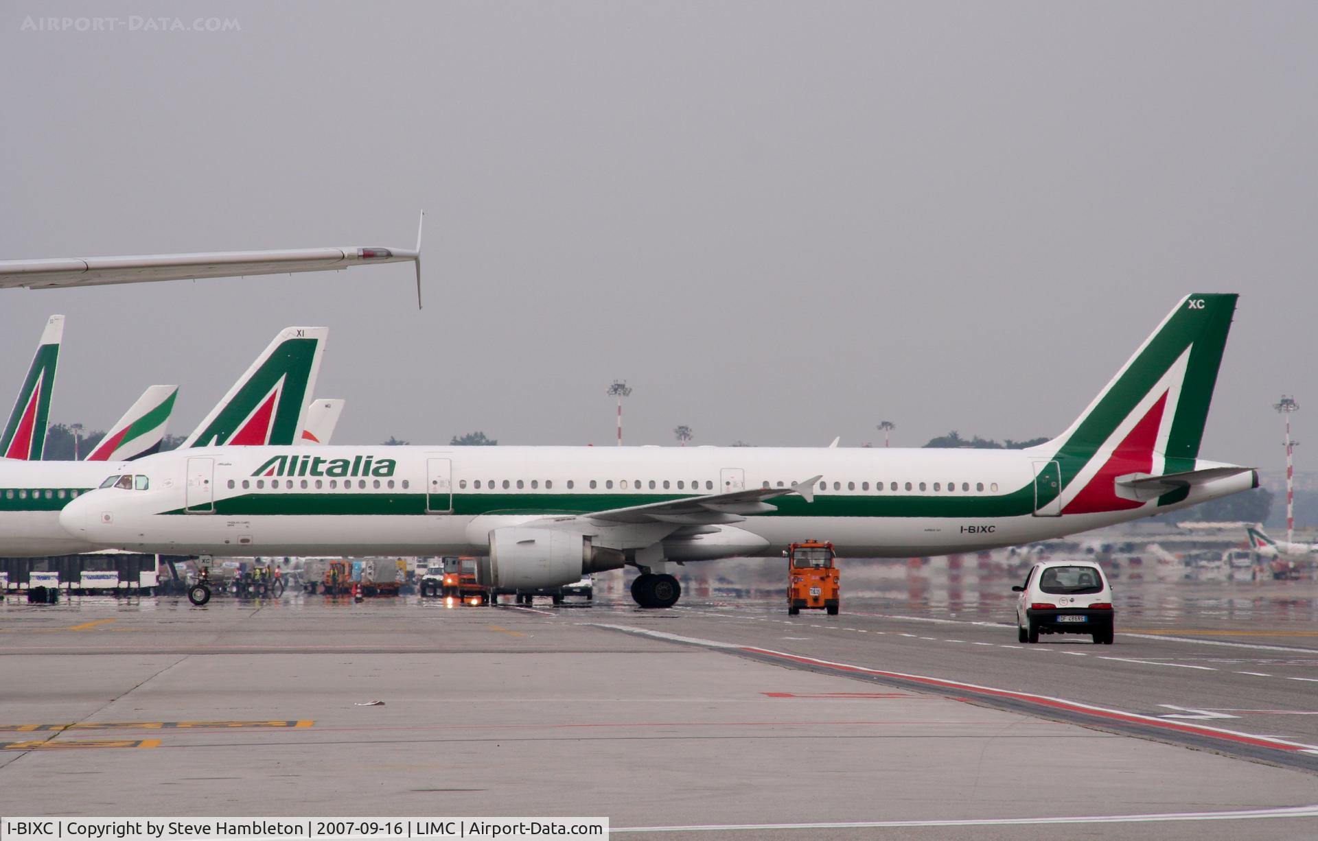 I-BIXC, 1995 Airbus A321-112 C/N 526, At Milan Malpensa