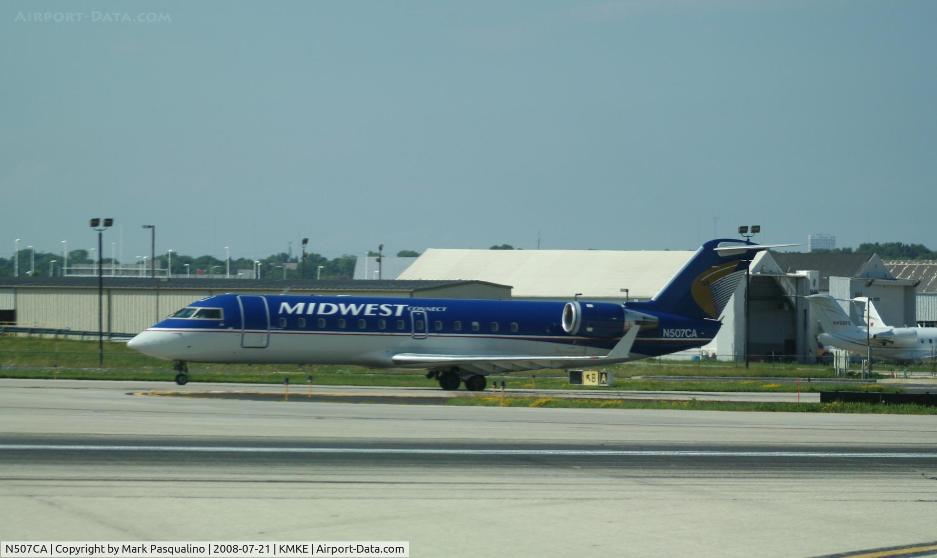 N507CA, 2003 Bombardier CRJ-200ER (CL-600-2B19) C/N 7796, CL-600-2B19