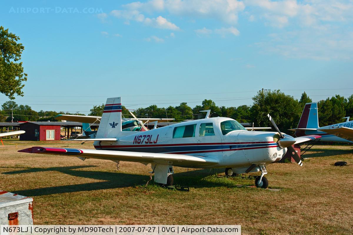 N673LJ, 1976 Mooney M20F Executive C/N 22-1414, Resting quietly at Lee Airport.