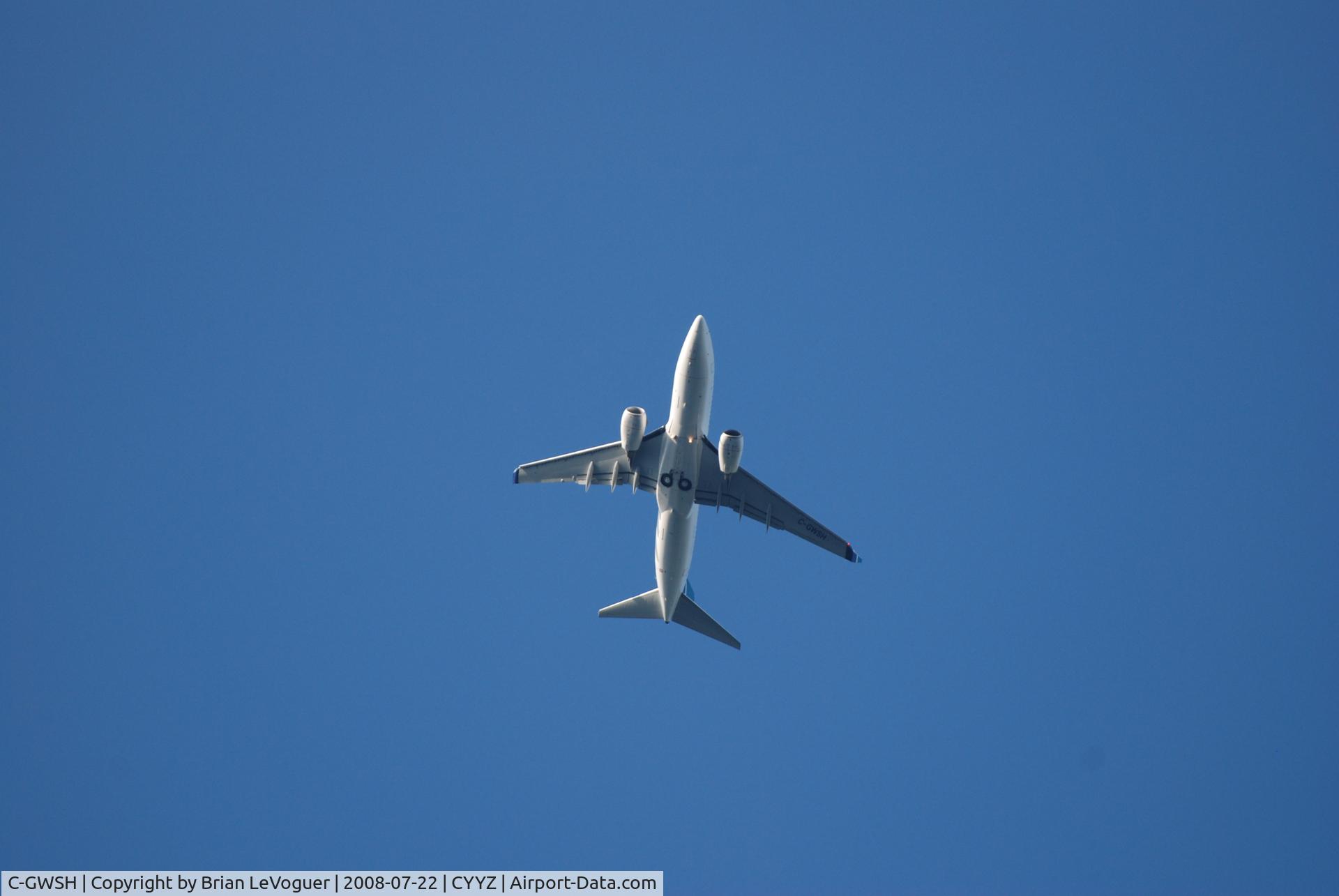 C-GWSH, 2002 Boeing 737-76N C/N 29886, Flying over Georgetown on approach to YYZ