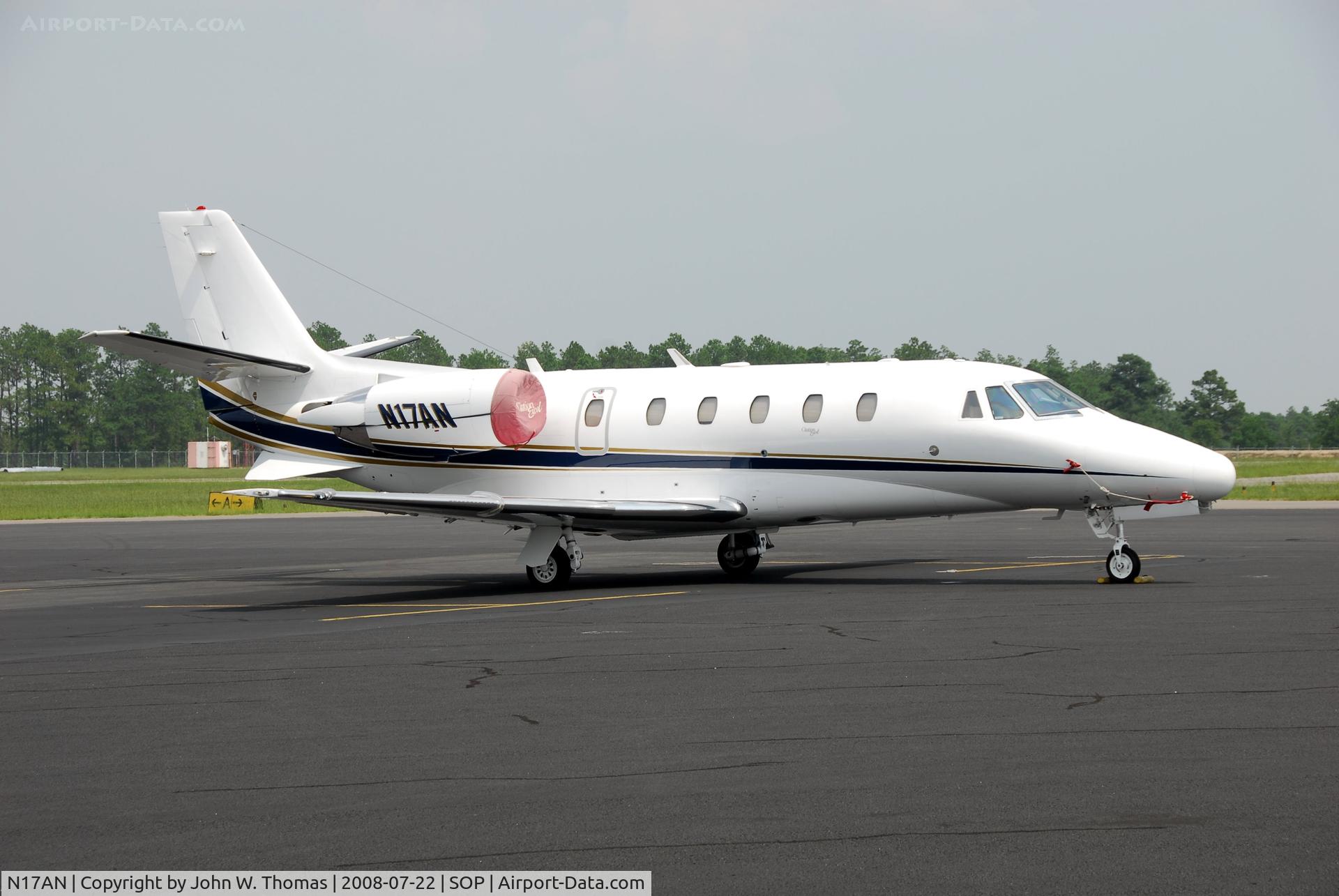 N17AN, 1999 Cessna 560XL Citation Excel C/N 560-5030, Taking it easy