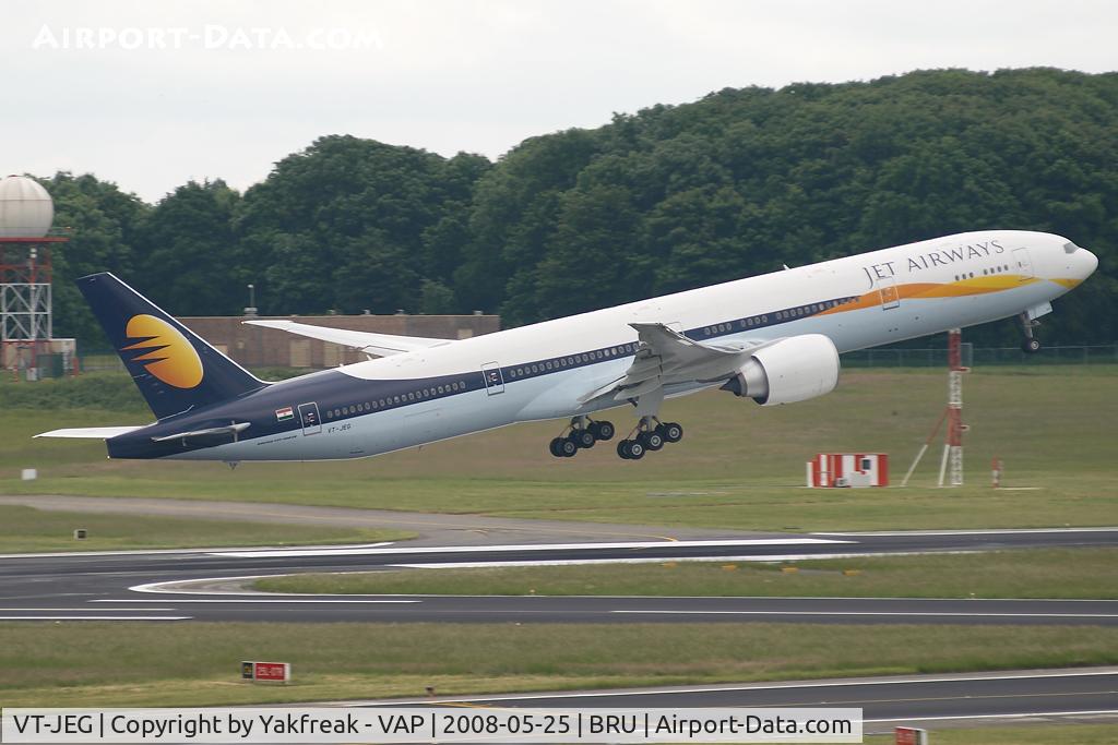 VT-JEG, 2007 Boeing 777-35R/ER C/N 35163, Jet Airways Boeing 777-300