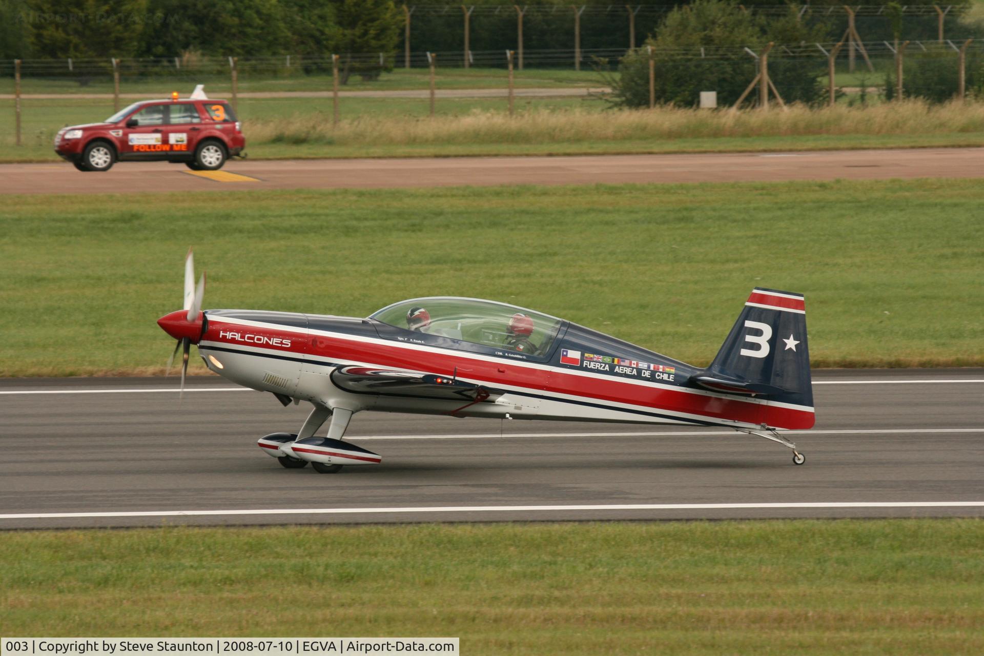 147, Extra EA-300L C/N 147, Taken at the Royal International Air Tattoo 2008 during arrivals and departures (show days cancelled due to bad weather)