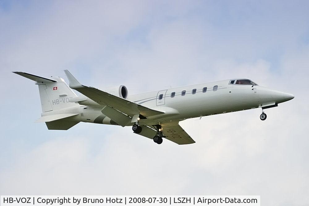 HB-VOZ, 1999 Learjet 60 C/N 60-148, Approach on runway 14 in airport Zurich