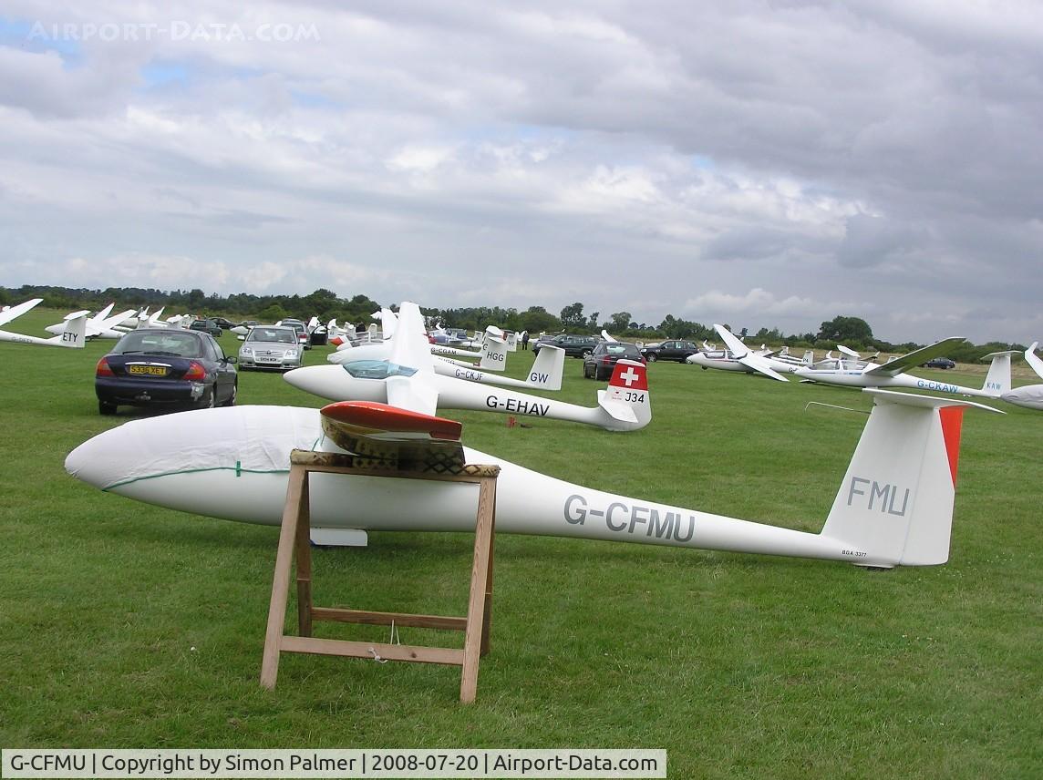 G-CFMU, 1972 Schempp-Hirth Standard Cirrus C/N 236, Standard Cirrus at Bicester