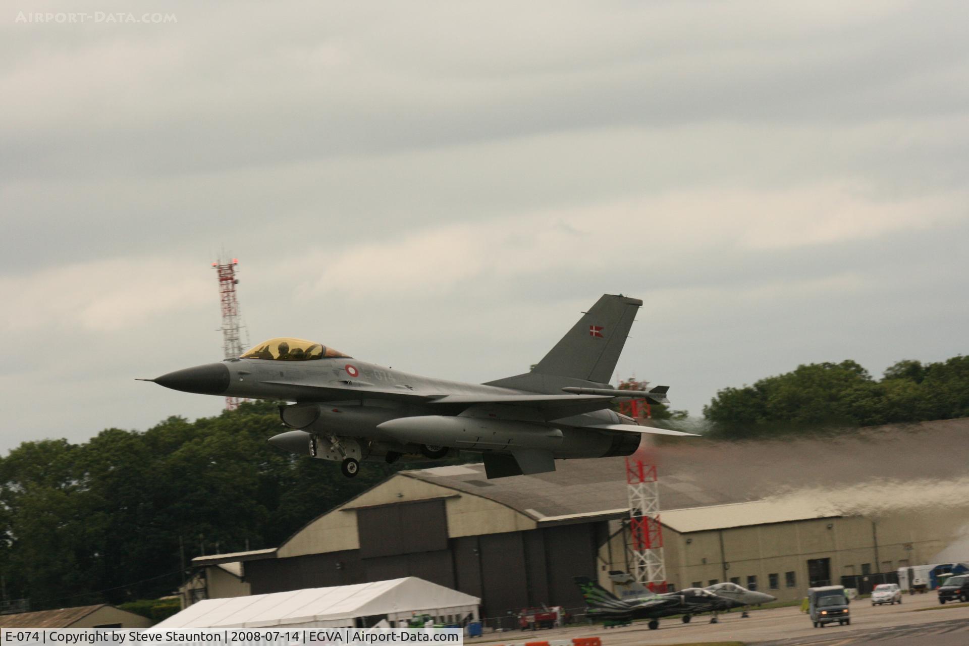 E-074, General Dynamics F-16AM Fighting Falcon C/N 61-627, Taken at the Royal International Air Tattoo 2008 during arrivals and departures (show days cancelled due to bad weather)