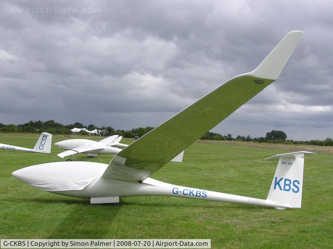 G-CKBS, 1989 Glaser-Dirks DG-600 C/N 6-42, Glaser-Dirks DG-600 at Bicester