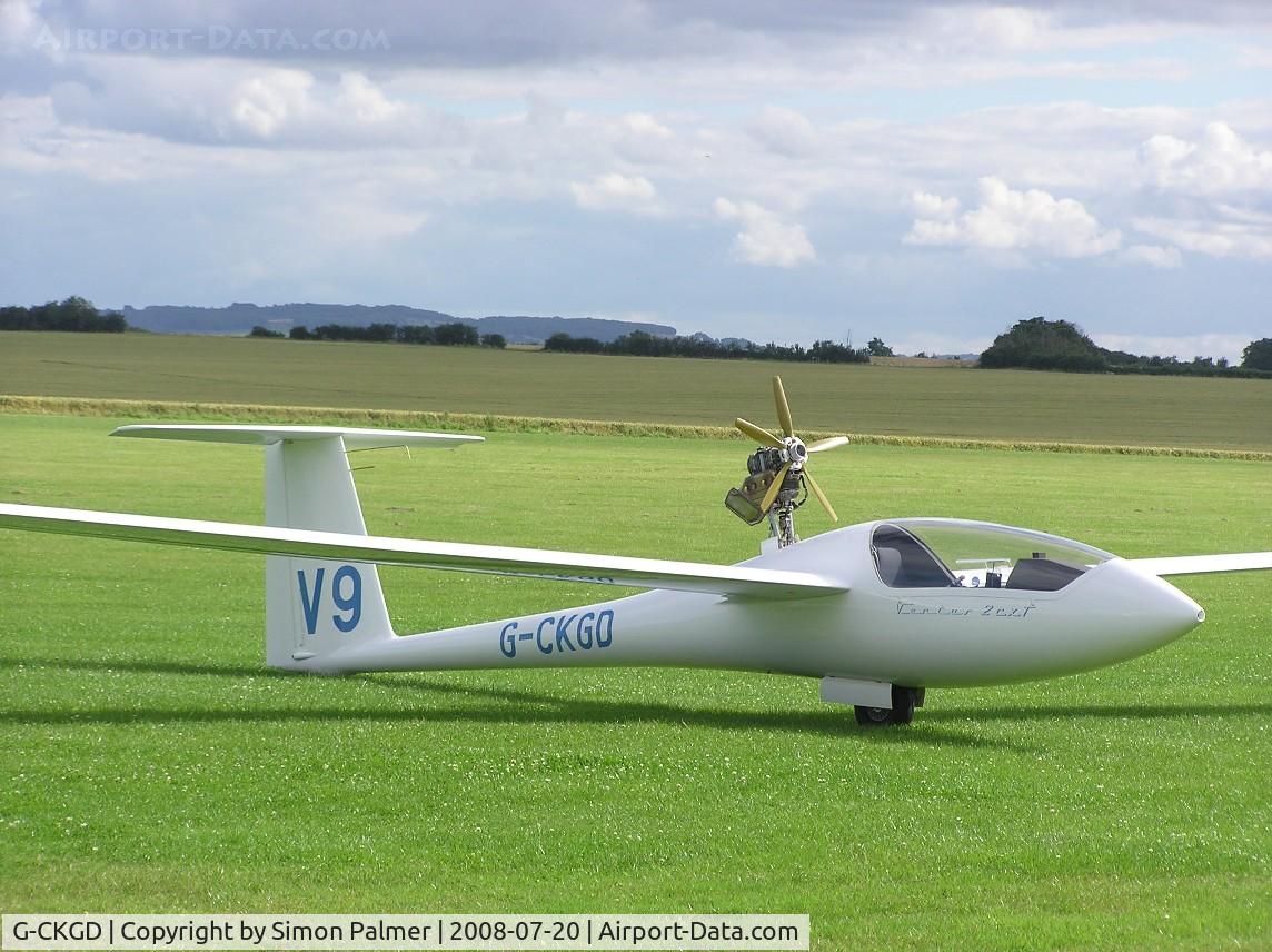 G-CKGD, 2003 Schempp-Hirth Ventus 2cT C/N 119, Ventus 2cT at Bickmarsh