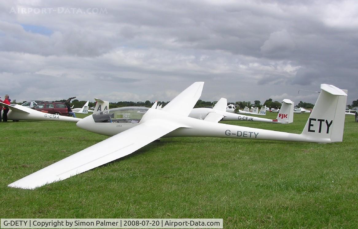 G-DETY, 1984 Rolladen-Schneider LS-4 C/N 4368, Rolladen-Schneider LS-4 at Bicester