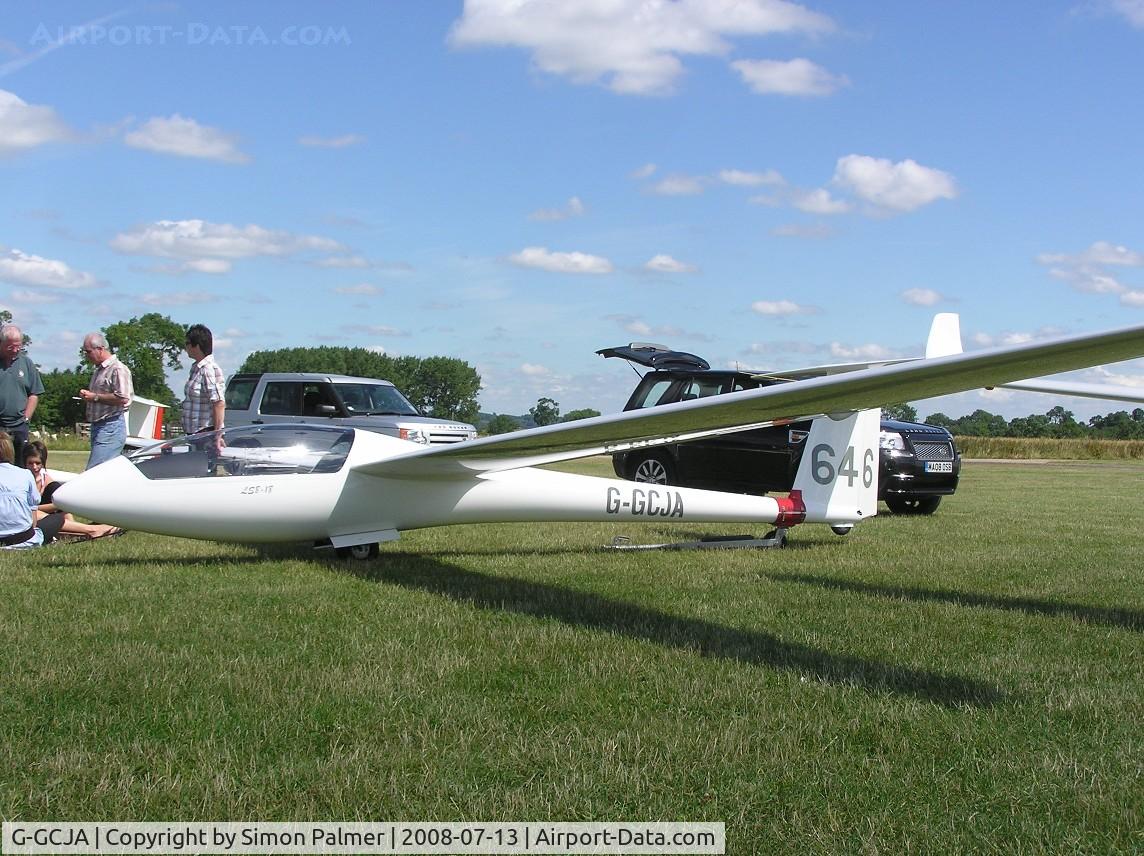 G-GCJA, 2001 Rolladen-Schneider LS-8-18 C/N 8354, LS8 at Hus Bos