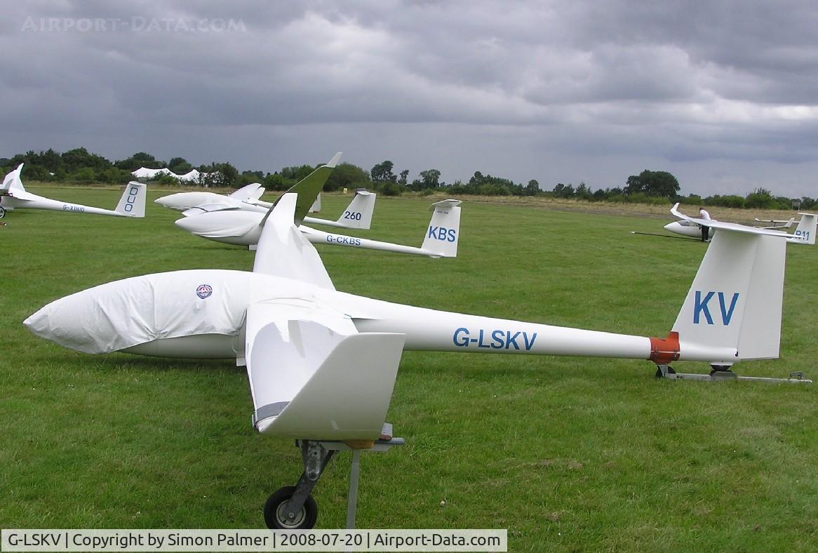 G-LSKV, 1996 Rolladen-Schneider LS-8-18 C/N 8095, LS8 at Bicester