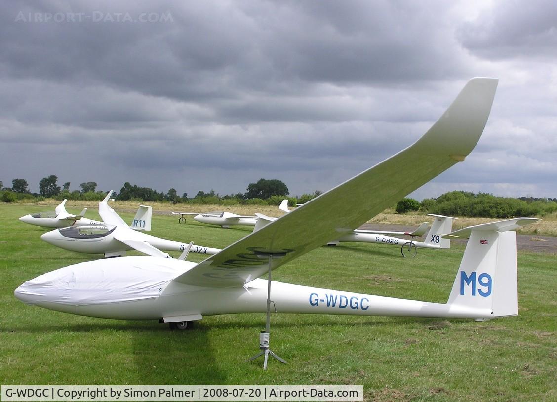 G-WDGC, 2001 Rolladen-Schneider LS-8-18 C/N 8395, LS8 at Bicester