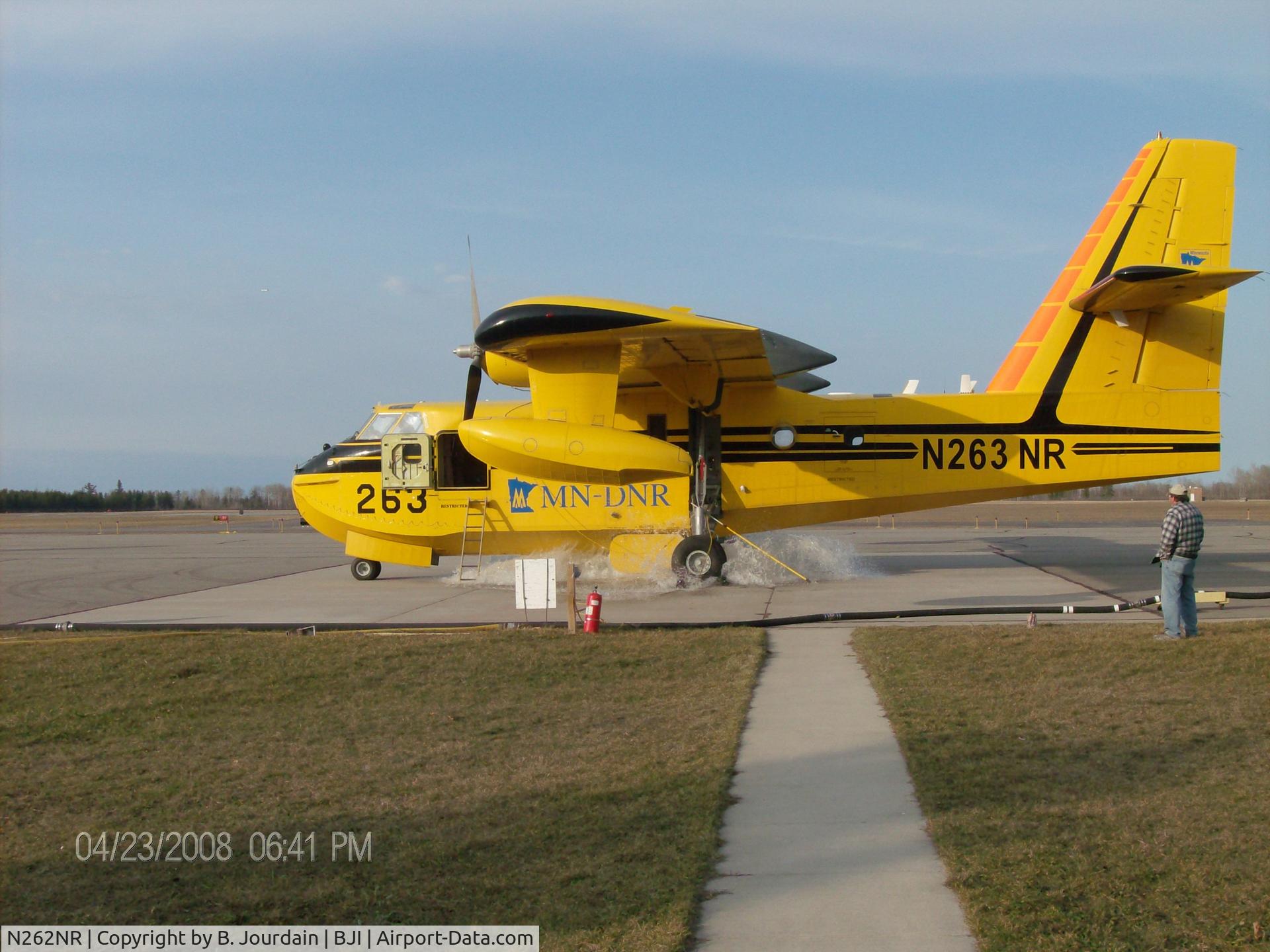 N262NR, Canadair CL-215 (CL-215-1A10) C/N 1081, cl-215 in Bemidji, Mn.