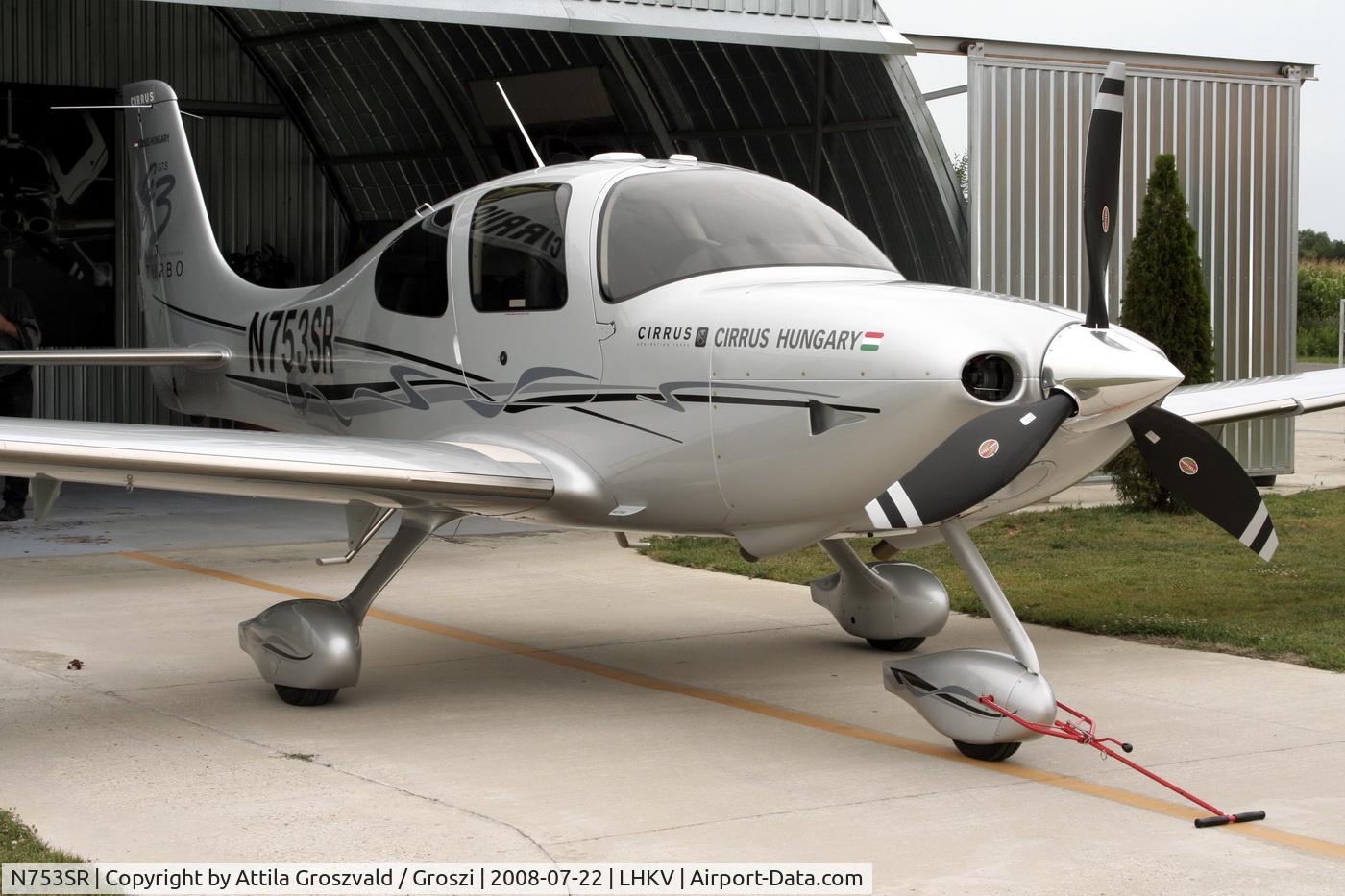 N753SR, 2008 Cirrus SR22 G3 GTS Turbo C/N 2759, Kaposújlak airport (LHKV) / Cirrus Hungary base