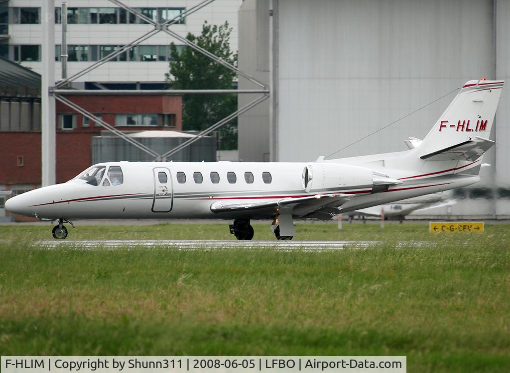 F-HLIM, 2005 Cessna 560 Citation Encore C/N 560-0683, Lining up rwy 32R for departure...