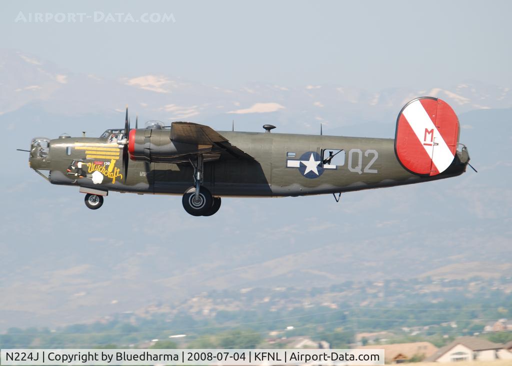 N224J, 1944 Consolidated B-24J-85-CF Liberator C/N 1347 (44-44052), Takeoff