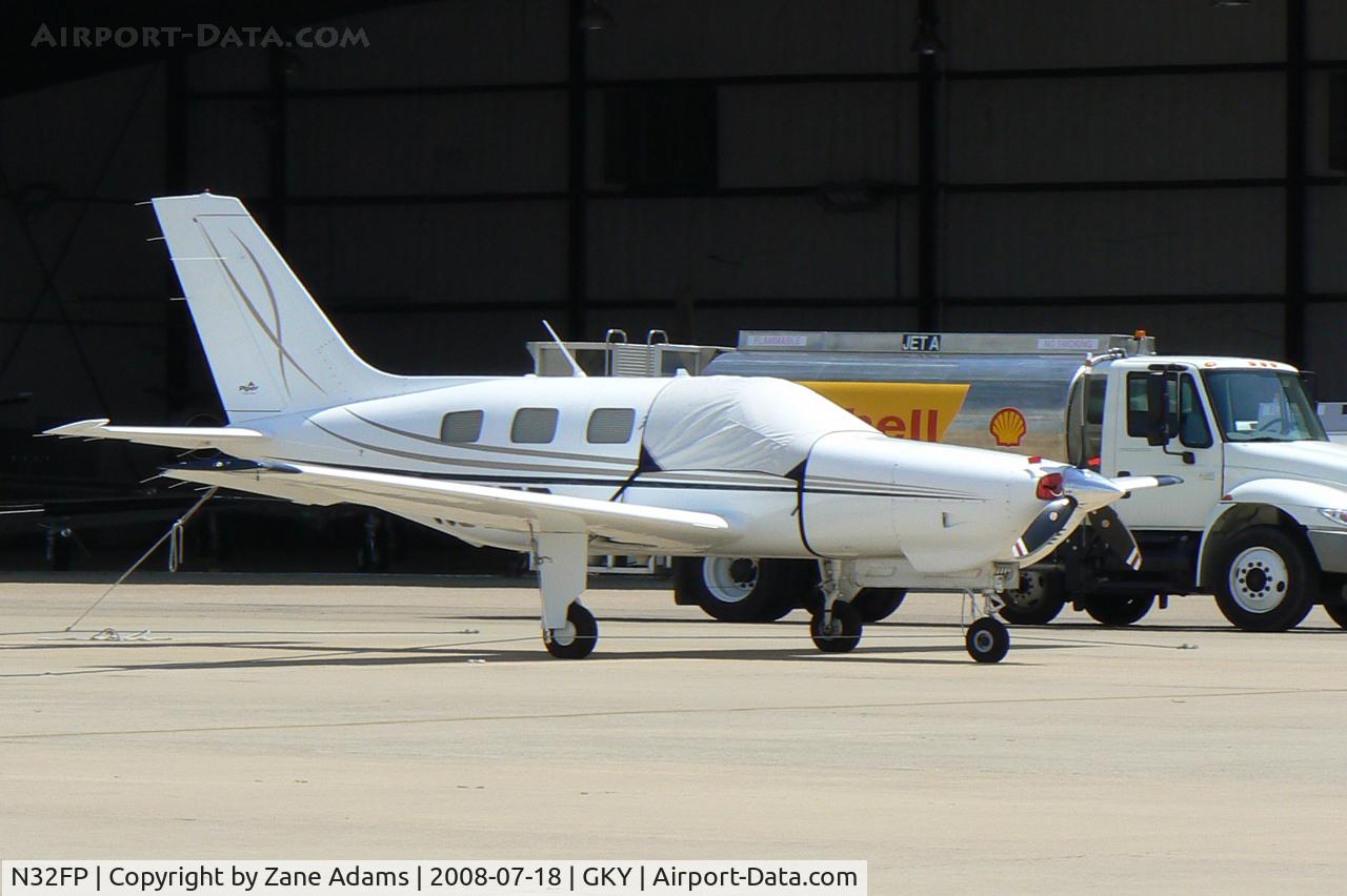 N32FP, 2008 Piper PA-46R-350T Malibu Matrix C/N 4692009, At Arlington Municipal