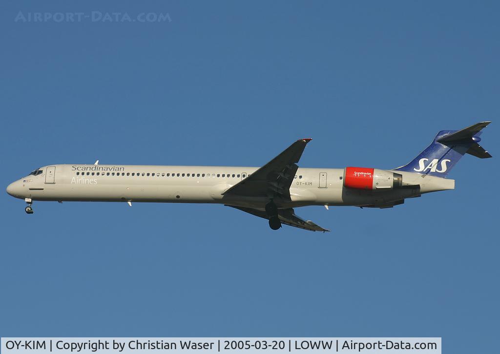 OY-KIM, 1996 McDonnell Douglas MD-90-30 C/N 53460, SAS