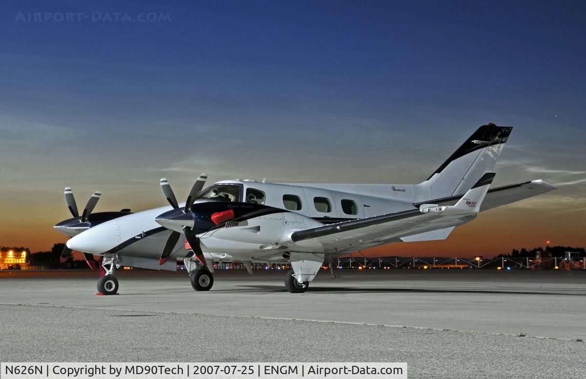 N626N, 1980 Beech B-60 Duke C/N P-545, Beutiful Duke with turbine-conversion at OSL by night! :-)