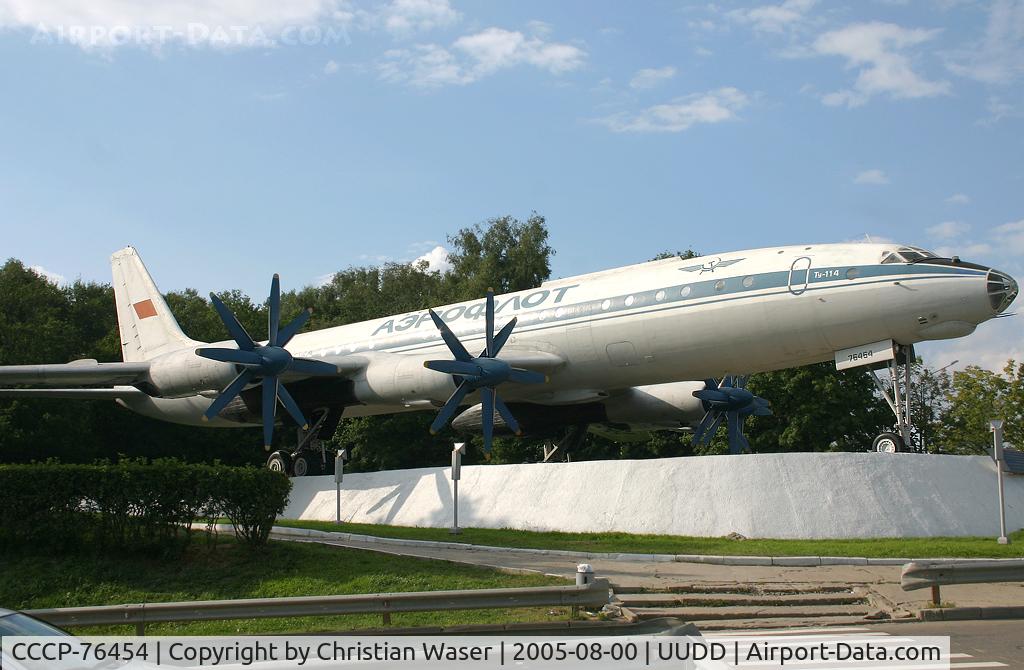 CCCP-76454, Tupolev Tu-114 Rossiya C/N 98413, Aeroflot