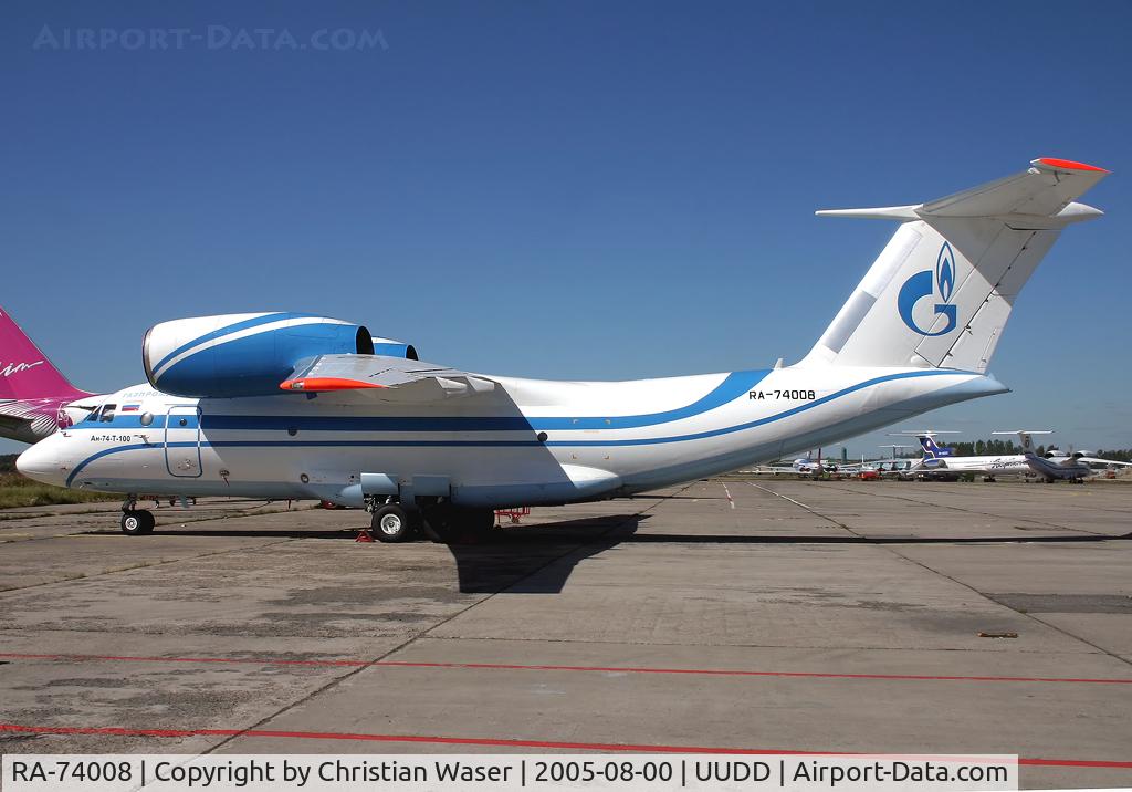 RA-74008, Antonov An-74 C/N 36547095900, Gazpromavia