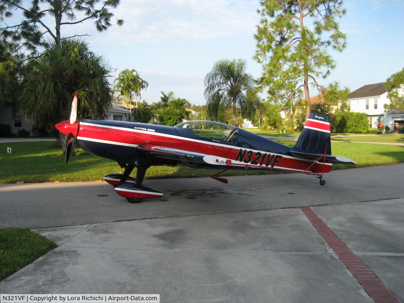N321VF, 1998 Extra EA-300S C/N 017, Extra 300S, single seat, aerobatic mononplane