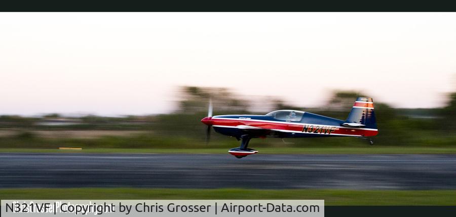 N321VF, 1998 Extra EA-300S C/N 017, Extra 300S, fast pass